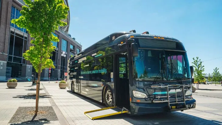 New Flyer receives order from OC Transpo for 124 battery electric buses